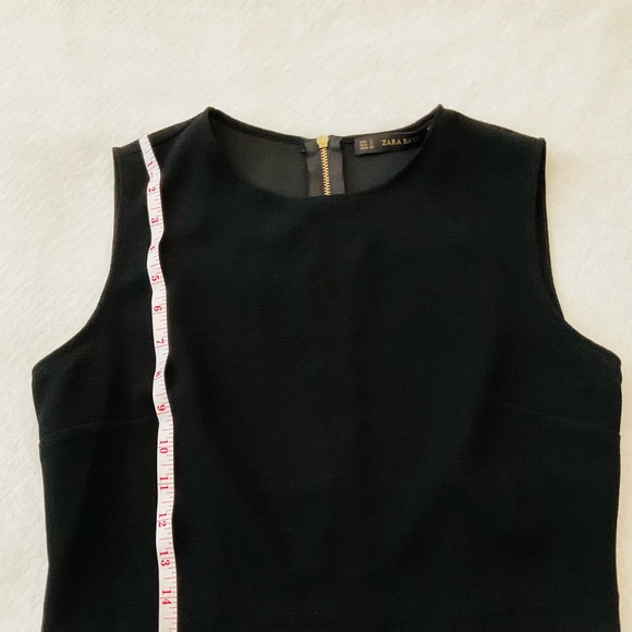NWT  Zara Black Crop Top with Gold Zipper detail - Picture 6 of 13